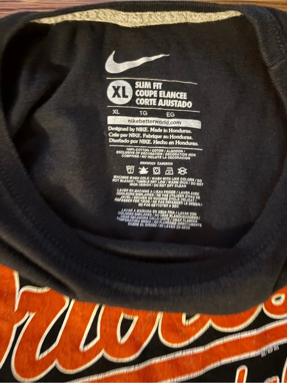 Woman’s Nike Orioles Baseball Short Sleeve Tee Black with Orange Logo - Picture 3 of 4